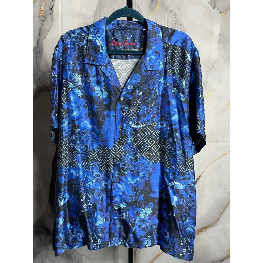 Robert Graham Limited Edition 100% Silk Top Sz. 2XL